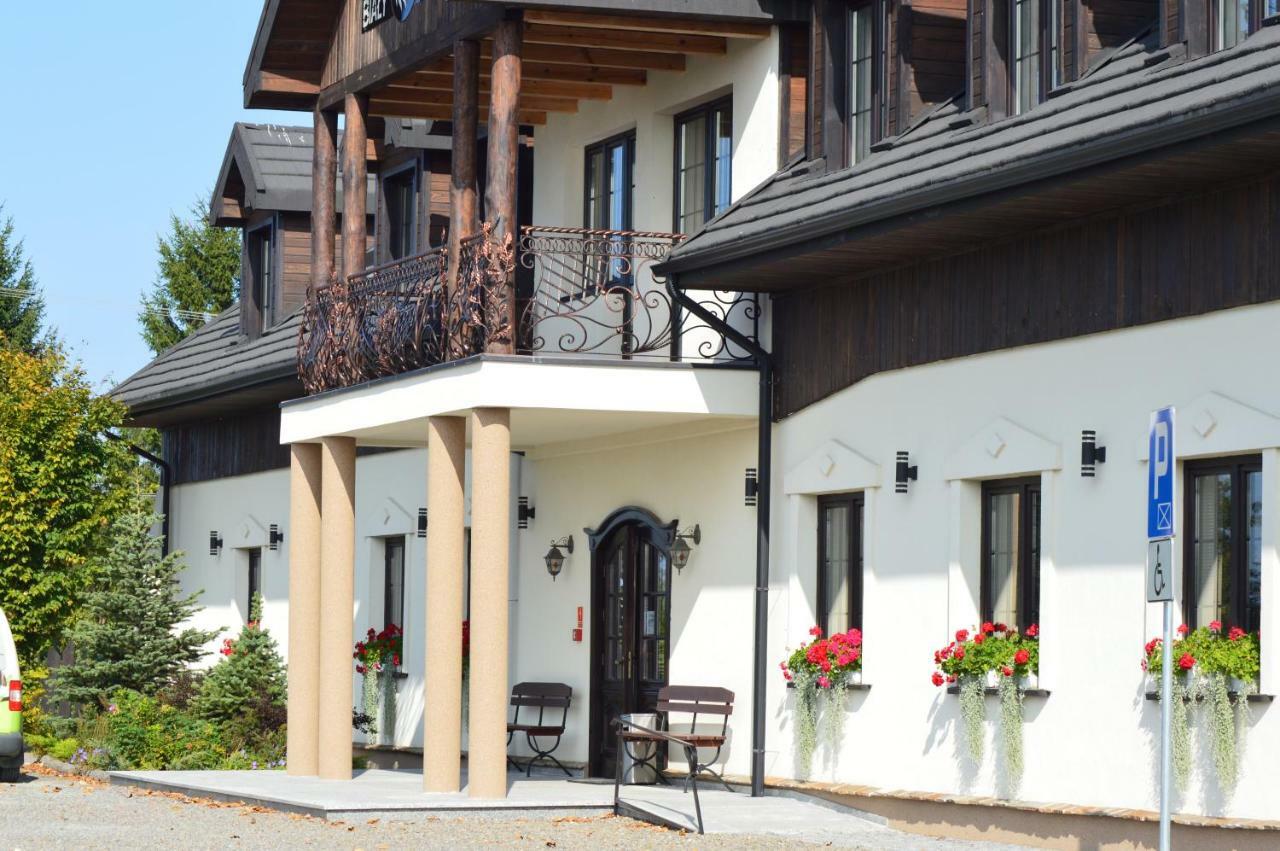 Wojciechow  Osrodek Bialy Lew B&B 외부 사진